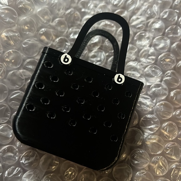 Mini Bogg Bag for Pop Mart Labubus | Dolls | Barbies - Picture 4 of 10